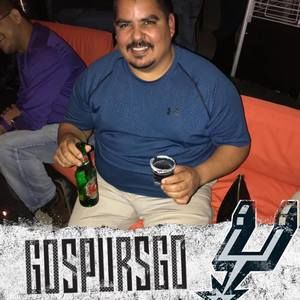 Meet your Posher, Jorge